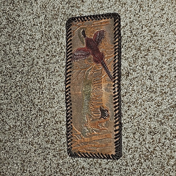 Other - Vintage Leather Bi fold.